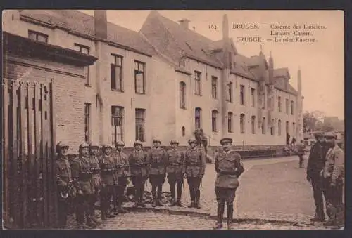 Militaria Ansichtskarte Kaserne des Lanciers Bruges Brügge Belgien Soldaten