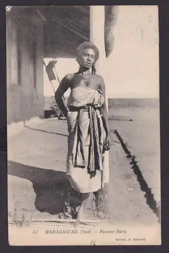 Frankreich Kolonien Madagaskar Ansichtskarte Femme Bara n Maesteg Großbritannien