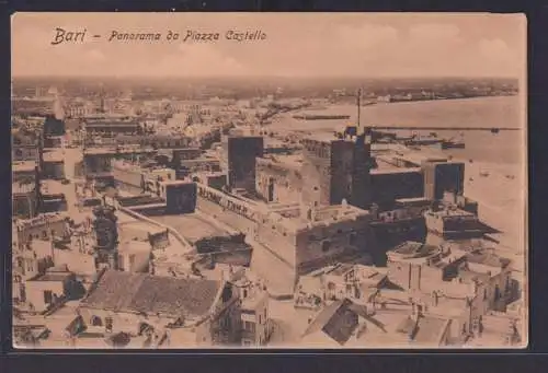 Ansichtskarte Bari Italien Piazza Castello Historischer Stadtteil Burg Festung