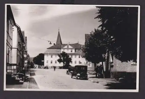 Ansichtskarte Sachsenhausen Ortsstrasse Oldtimer Waldeckischer Foto Verlag