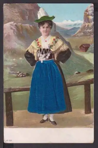 Ansichtskarte Frau in Tracht vor Bergpanorama geprägt 1917 Opfenbach Bayern