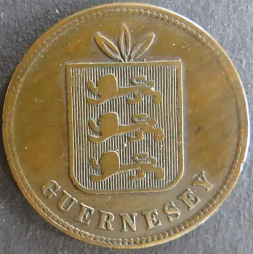 Münze Großbritannien - Guernsey 1874 - 4 Doubles Inselwappen Bronze ss