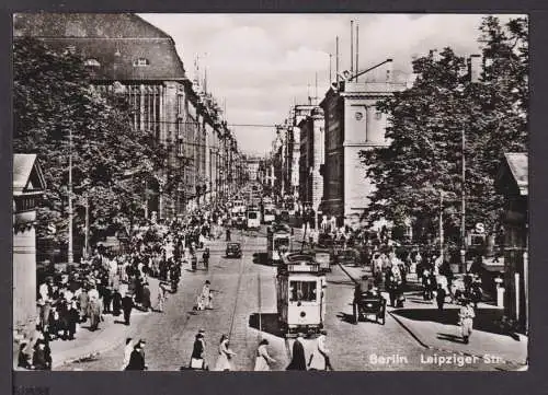 Auto Oldtimer Strassenbahn Ansichtskarte Berlin Leipziger Straße