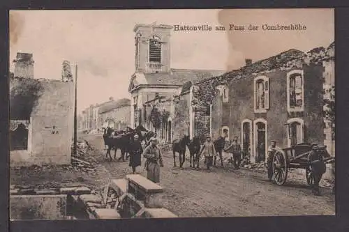 Ansichtskarte Krieg Hattonville Frankreich am Fuss der Combreshöhe 1916