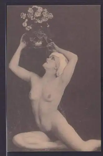 Ansichtskarte Erotik Akt Frauen Schönheiten Nude Darstellung um 1910