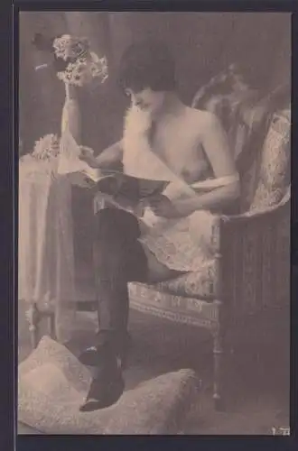 Ansichtskarte Erotik Akt Frauen Schönheiten Nude Darstellung um 1910