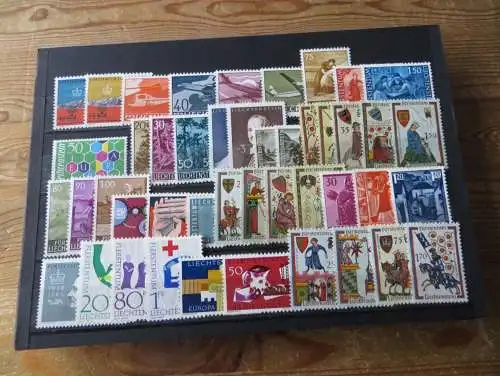 Sammlung Liechtenstein kpl. Luxus postfrisch 1960-1992 incl. 398 KatWert 1133,50