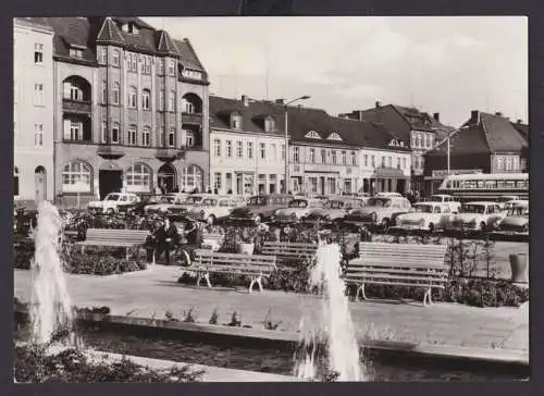 Ansichtskarte Brandenburg Havel Neustadter Markt Springbrunnen Oldtimer nach