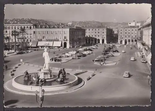 Ansichtskarte Nizza Frankreich Place Massena Brunnen Auto Oldtimer