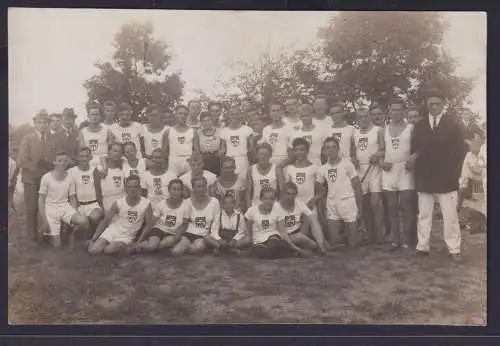 Ansichtskarte Fotokarte Sportriege Männer Frauen Sportfest AK ohne Einteilung