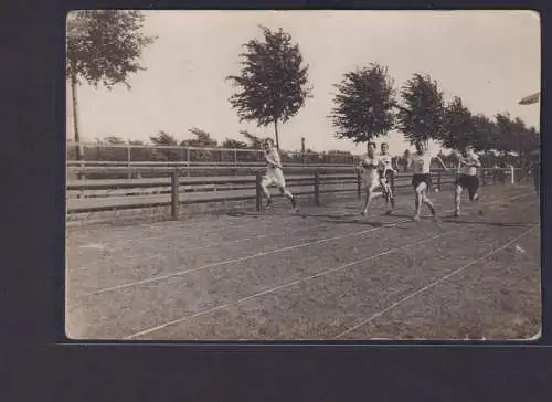 Ansichtskarte Fotokarte Nationales Sportfest 09.06.1918 Leichtathletik AK ohne