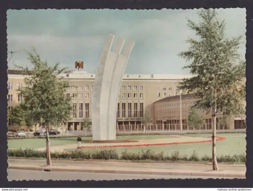 Flugpost Ansichtskarte Flughafen Berlin Tempelhof Luftbrückendenkmal int Foto AK