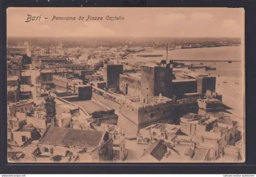 Ansichtskarte Bari Italien Piazza Castello Historischer Stadtteil Burg Festung