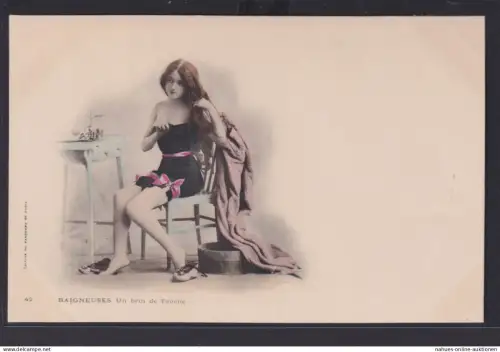 Ansichtskarte Künstlerkarte Dame Bad Schminken Edition Du Panorama De Paris