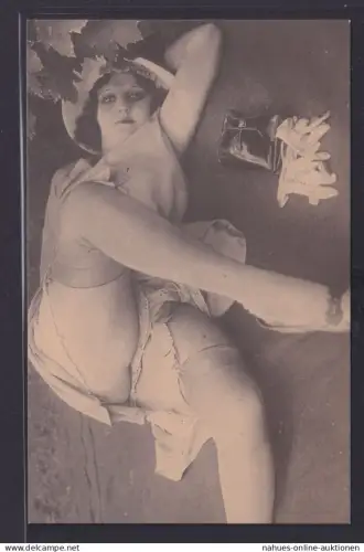 Ansichtskarte Erotik Akt Frauen Schönheiten Nude Darstellung um 1910