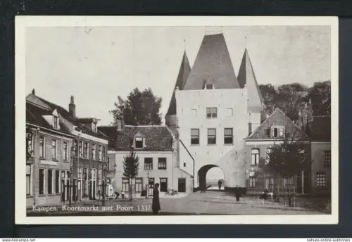 Ansichtskarte Kampen Niederlande Koornmarkt met Poort