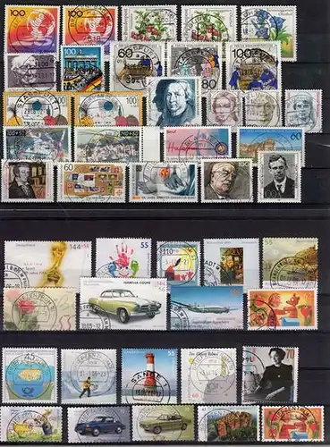 BRD: LOT mit 100 fast verschiedenen Briefmarken, sauber gestempelt