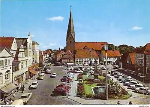 Ansichtskarte Deutschland - Schleswig-Holstein - Eutin - Marktplatz mit Kirche und Oldtimern (1123)