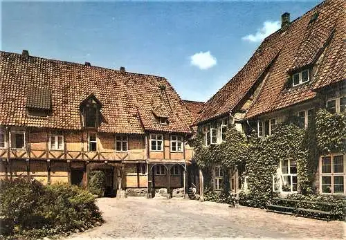 Ansichtskarte Deutschland - Niedersachsen - Lüneburg - Kloster Lüne / Innenhof (1439)