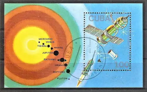 Briefmarke Cuba BLOCK 104 o (Mi.Nr. 3180) Tag der Kosmonautik 1988 / Satellit & Planetensystem