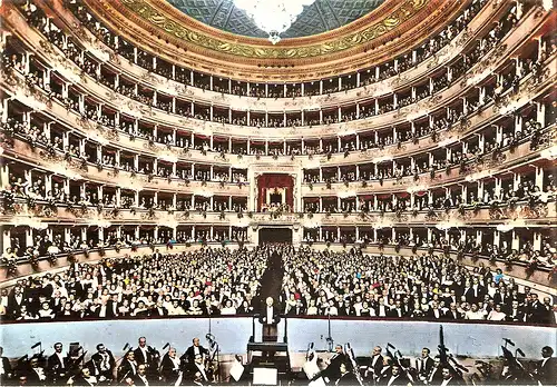 Ansichtskarte Italien - Mailand / Mailänder Scala / Opernhaus - Auf der Bühne Dirigent Viktor de Sabata mit Orchester (1566)