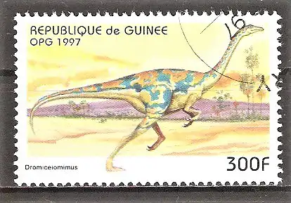Briefmarke Guinea Mi.Nr. 1711 o Prähistorische Tiere 1997 / Dromiceiomimus