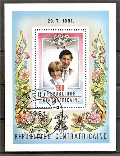 Briefmarke Zentralafrika Block 134 o (Mi.Nr. 757) Hochzeit von Prinz Charles und Lady Diana Spencer 1981