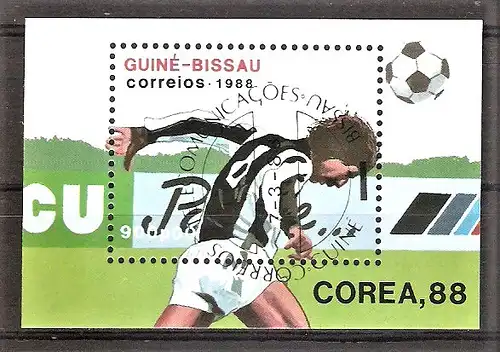 Briefmarke Guinea-Bissau Mi.Nr. 942 o / Block 271 o Olympische Sommerspiele Seoul 1988 / Fussball
