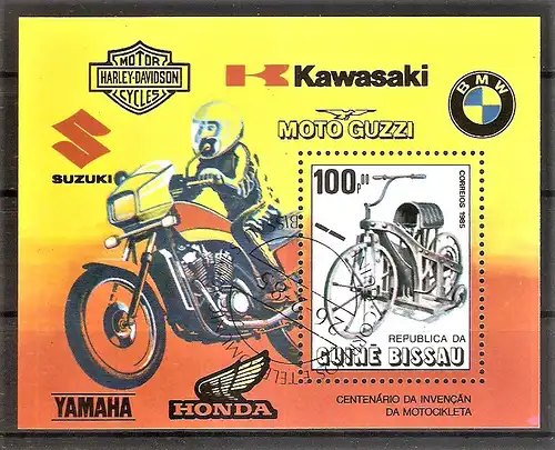 Briefmarke Guinea-Bissau Mi.Nr. 841 o / Block 263 o 100 Jahre Motorrad 1985 / Daimler-Motorrad (1885)