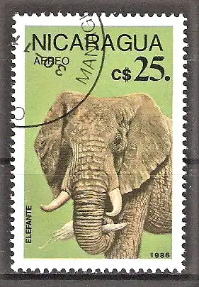 Briefmarke Nicaragua Mi.Nr. 2713 o Geschützte Tiere 1986 / Elefant