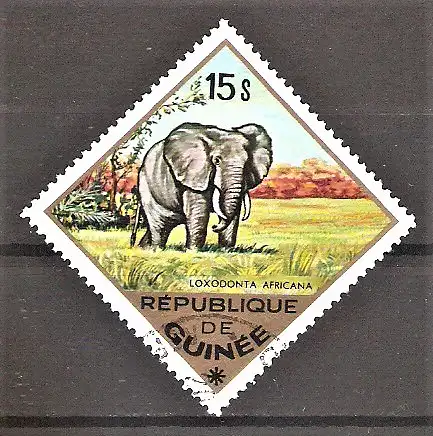 Briefmarke Guinea Mi.Nr. 728 A o Afrikanische Tierwelt 1975 / Afrikanischer Elefant
