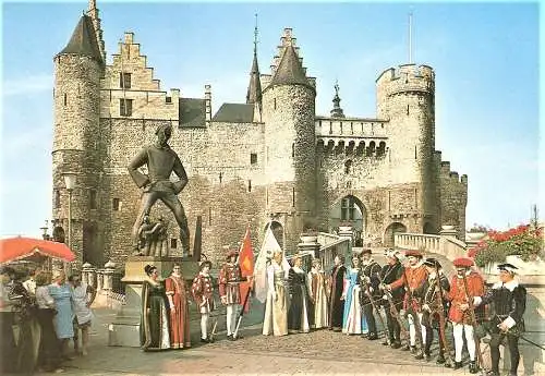 Ansichtskarte Belgien - Antwerpen / Steen - Nationales Schiffahrtsmuseum - Lange Wapper, Sagenfigur - Schützengilde Den Crans (1457)