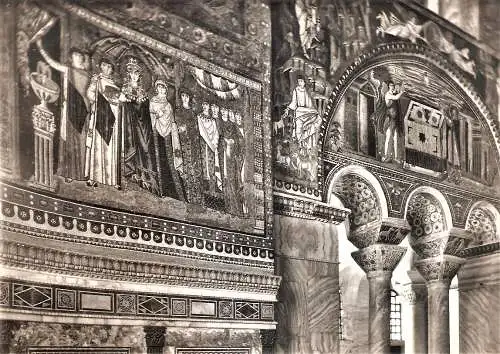 Ansichtskarte Italien - Ravenna / Kirche San Vitale - Mosaike: Kaiserin Theodora und ihr Hof / Die Gaben von Abel und Melchisedec (1669)