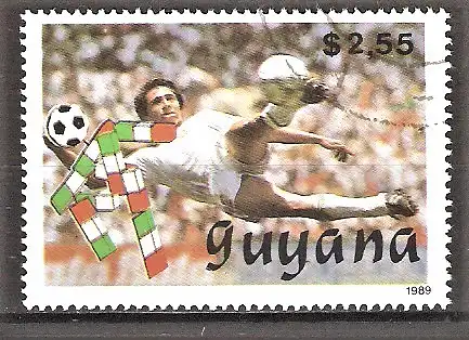 Briefmarke Guyana Mi.Nr. 3059 o Fussball-Weltmeisterschaft Italien 1990 / Fallrückzieher