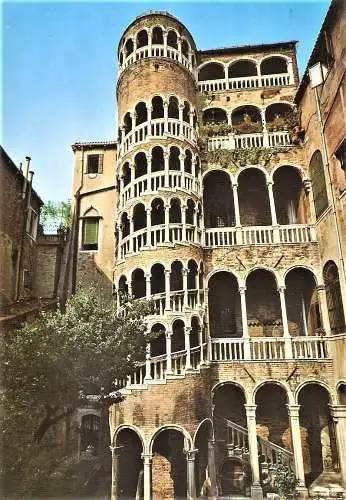 Ansichtskarte Italien - Venedig / Palazzo Contarini - Bovolo Treppe (1856)
