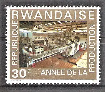 Briefmarke Ruanda Mi.Nr. 761 A ** Jahr der Produktion 1975 / Abfüllanlage