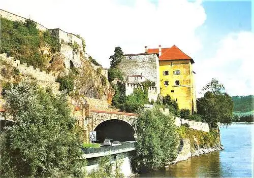 Ansichtskarte Deutschland - Passau / Felsdurchbruch bei der Veste Niederhaus, zwischen Donau und Ilz (2327)