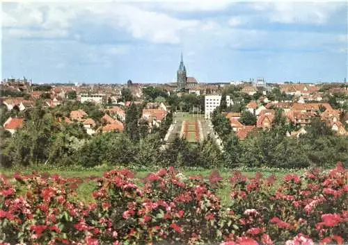 Ansichtskarte Deutschland - Hildesheim / Blick vom Berghölzchen über die Mittelallee auf die Stadt (2350)