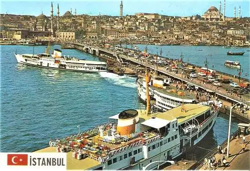 Ansichtskarte Türkei - Istanbul / Galata-Brücke mit Ausflugsdampfern, die Neue Moschee und Süleymaniye Moschee (2263)