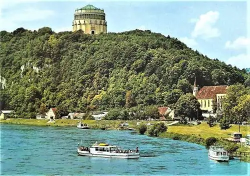 Ansichtskarte Deutschland - Kelheim an der Donau / Befreiungshalle mit Ausflugsboot "Westfalen" (2464)