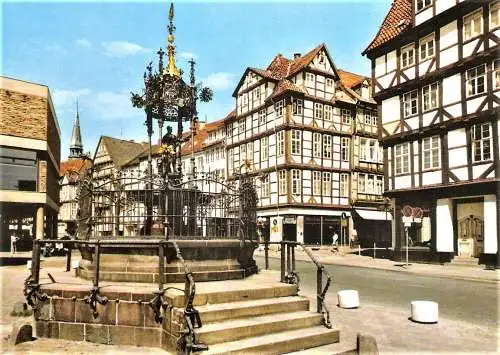 Ansichtskarte Deutschland - Hannover / Holzmarkt mit Oskar-Winter-Brunnen (2478)