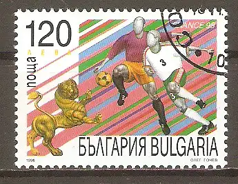 Briefmarke Bulgarien Mi.Nr. 4345 o Fussball-Weltmeisterschaft Frankreich 1998 / Spielszenen #