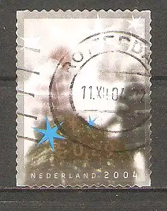 Briefmarke Niederlande Mi.Nr. 2271 o Dezembermarken 2004 / Mann und Frau ziehen Weihnachtsbaum #