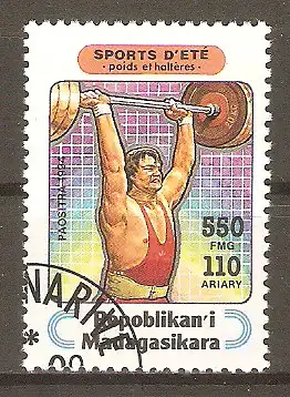 Briefmarke Madagaskar Mi.Nr. 1712 o Olympische Sportarten 1994 / Gewichtheben #