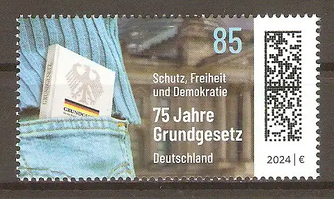 Briefmarke BRD Mi.Nr. 3830 ** 75 Jahre Grundgesetz 2024 / Grundgesetzbuch & Detail des Reichstagsgebäudes in Berlin #