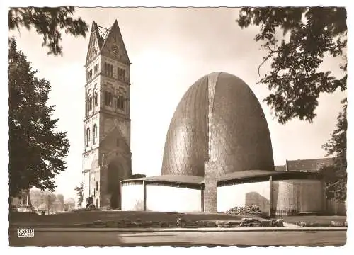 Ansichtskarte Deutschland - Düsseldorf -  St. Rochus - Alter Turm und neue Kirche (2869)