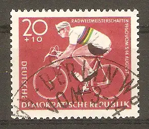 Briefmarke DDR Mi.Nr. 779 o Radweltmeisterschaften in Leipzig, Chemnitz (Karl-Marx-Stadt) und Hohenstein-Ernstthal 1960 / Radrennfahrer im Weltmeister-Trikot #