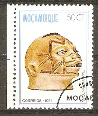 Briefmarke Mocambique Mi.Nr. 846 o Holzschnitzereien 1981 / Mapiko-Maske #