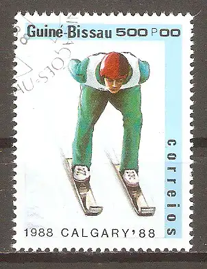 Briefmarke Guinea-Bissau Mi.Nr. 932 o Olympische Winterspiele Calgary 1988 / Skispringen #
