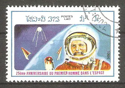 Briefmarke Laos Mi.Nr. 907 o 25 Jahre bemannte Weltraumfahrt 1986 / Juri Gagarin & Sputnik 1 #